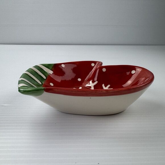 Young’s Heartfelt Kitchen Creations Christmas Mitten Snowflake Dish Ceramic - Picture 6 of 12